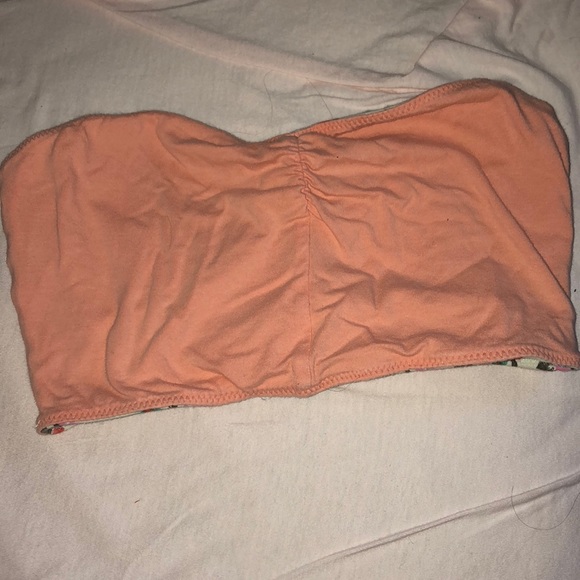 Top - Picture 2 of 2